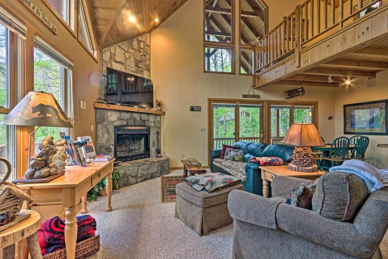 Spacious Maggie Valley Cabin With Hot Tub And Mtn View Экстерьер фото