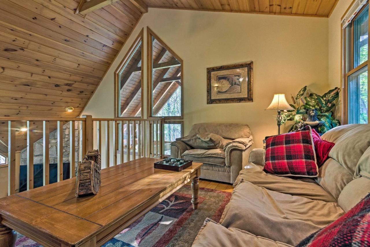 Spacious Maggie Valley Cabin With Hot Tub And Mtn View Экстерьер фото