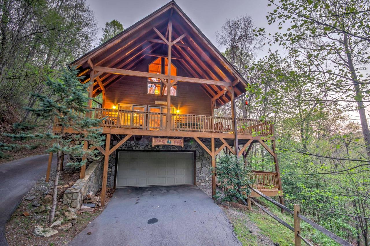 Spacious Maggie Valley Cabin With Hot Tub And Mtn View Экстерьер фото